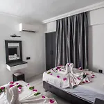 Sincerity Ξενοδοχείο με διαμερίσματα 4*